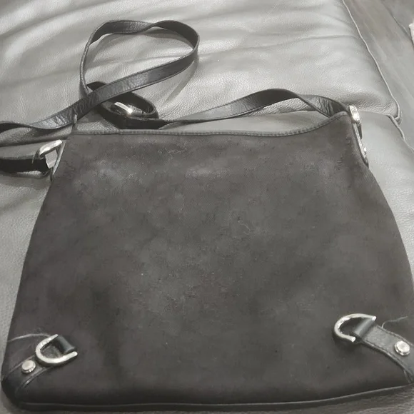 Gucci Canvas Abbey Elegant Black Crossbody Bag - Picture 7 of 9